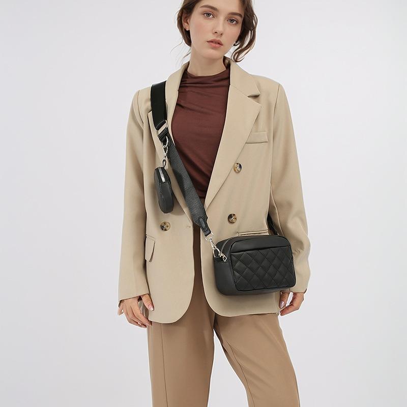 New Fashion Diamond Embroidered Square Bag Front Bag Storage with Mini Change Bag Women's Bag Messenger Bag Trend