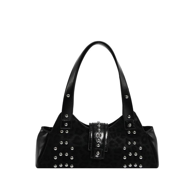 High-end Handbag, Small Handbag, Niche Design Sense, Underarm Bag, Riveted Functional Baguette Bag