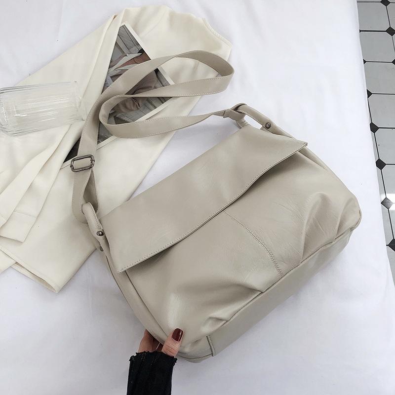 

Женская сумка на одно плечо большой вместимости в корейском стиле, универсальная винтажная сумка подмышку, осенняя новинка, сумка-тоут 31x11x26cm бежевый