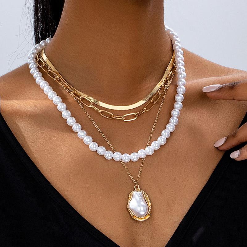 Elegant Baroque Pearl Multi-layer Clavicle Necklace – Women s Fashionable Snake Bone Chain