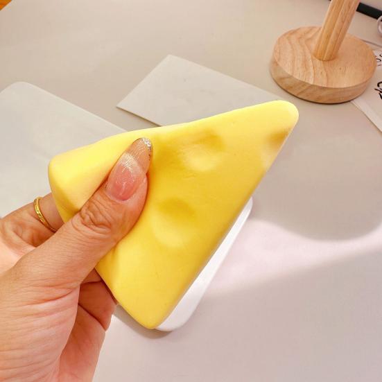Slow Rebound Toy Hawaiian Bread Squeeze Toy Soft Slow-Rising Stress Relief Fidget Toy Realistic Bread Decompression Gadget for Kids Adults