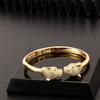 Modisches offenes Leopard-Armband für Damen mit mikroverlegten Zirkonia-Steinen