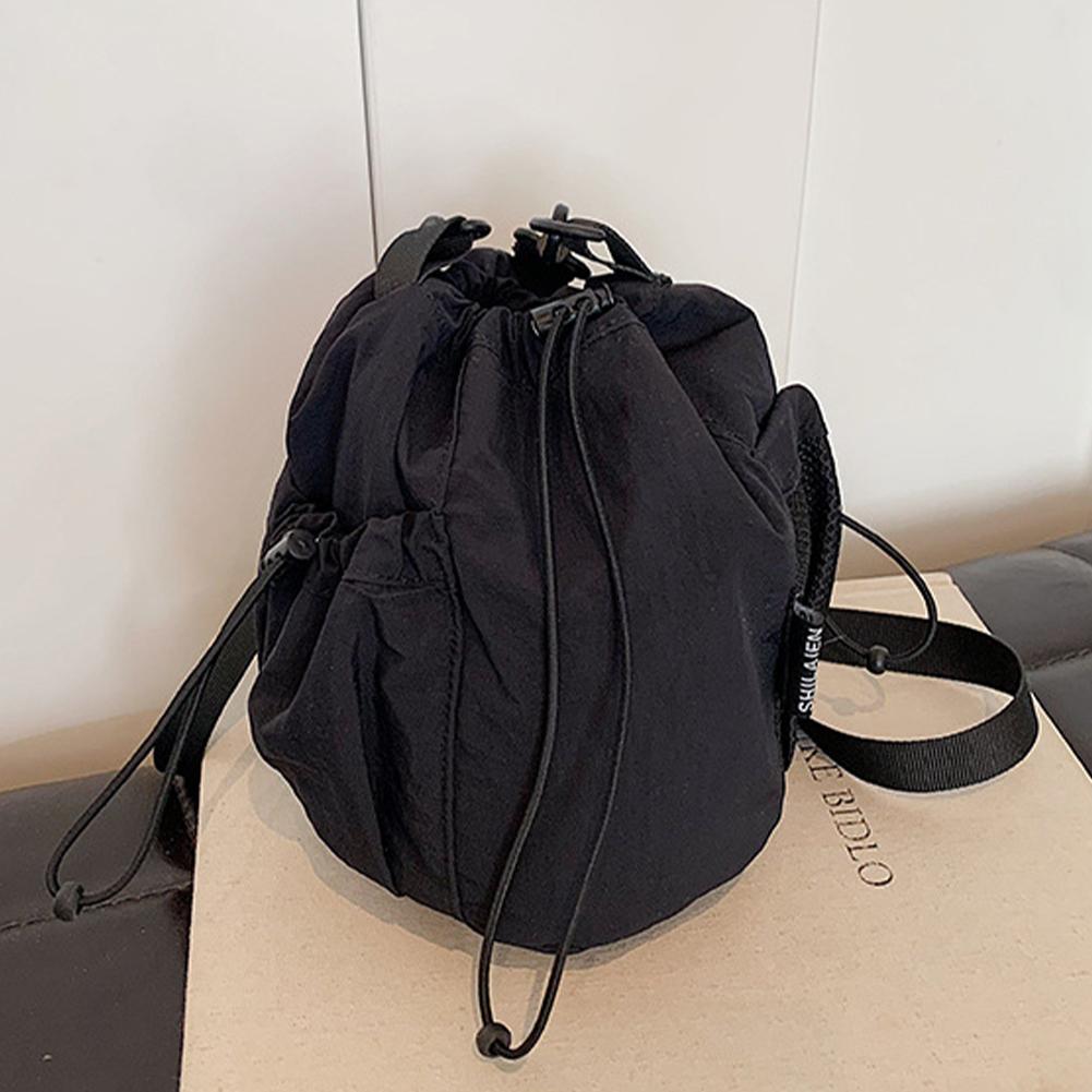 Small Nylon Tote Bag with Inner Compartments for Women Men Sports Travel Crossbody Small Buet Bag Drawstring Cell Phone Purse чёрный 1880₽
