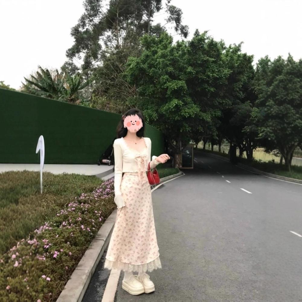 Holiday Style Waist and Thin Pure Desire Wind Sweet Floral Suspender Dress + Cardigan Two-piece Suit Women's Spring and Summer