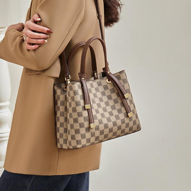 Mrs. Qiao Handbag 2025 New Women's Bag Crossbody Bag for Middle-aged Ladies Mom Bag 2023 Women's Shoulder Bag