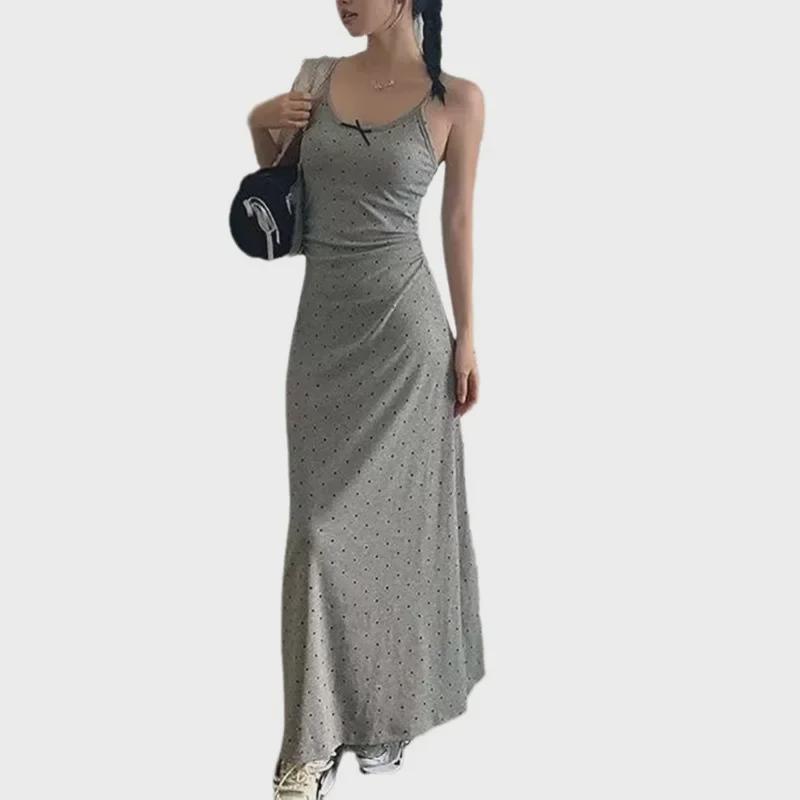 Retro Graues Gepunktetes Spaghettiträger Taillenbetontes Kurzes Kleid