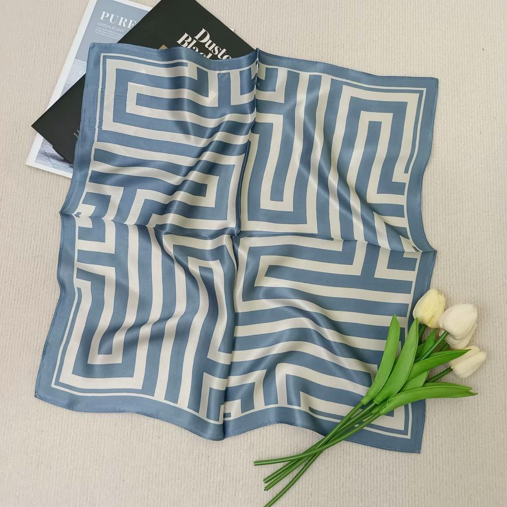 53Cm Pony Pattern Scarf Women Spring And Summer Thin Silk Square Scarf Fashionable And Versatile Bag Packaging Decoration Scarfs