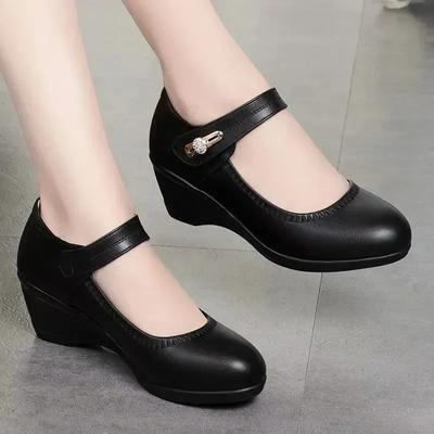 Zapatos De Mujer Women Cute Comfort Buckle Strap Black Patent Leather Height Increased Shoes Lady Cool Wine Red Heel Shoes