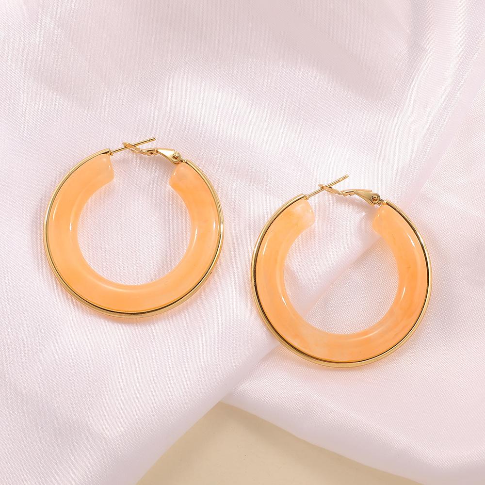 European and American exaggerated gradient retro INS style C-shaped resin hoop earrings, stainless steel hoop earrings