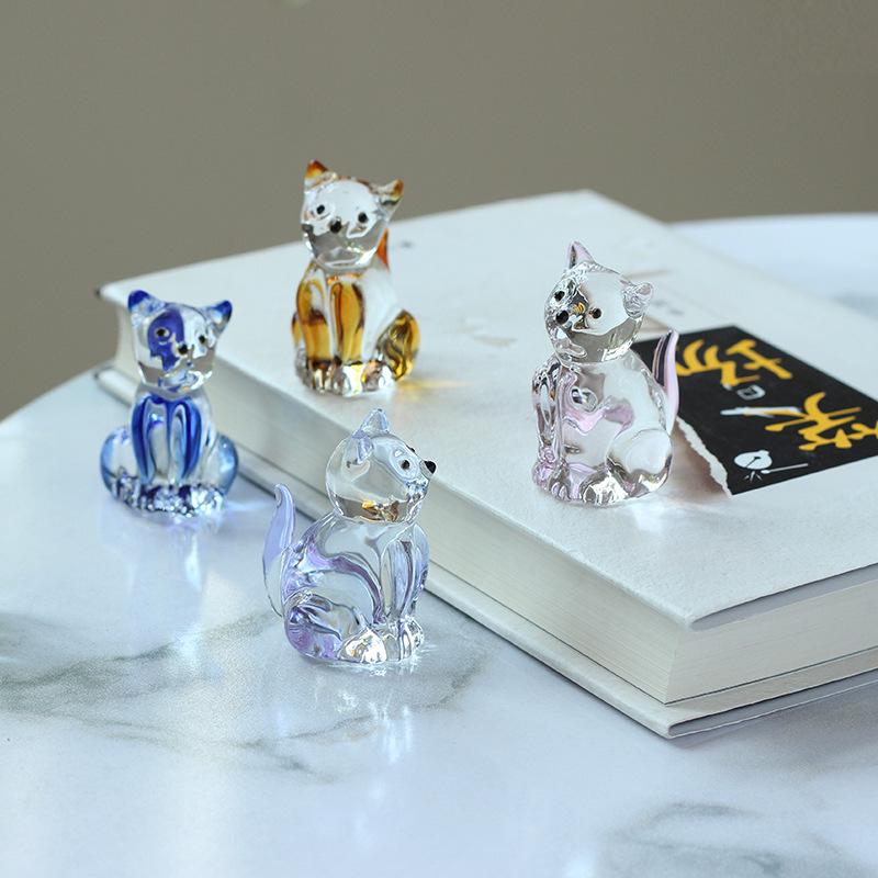 Creative Liuli Zibo Animal Crystal Ornaments: Healing Cat & Dog Glass Handicrafts for Desktop