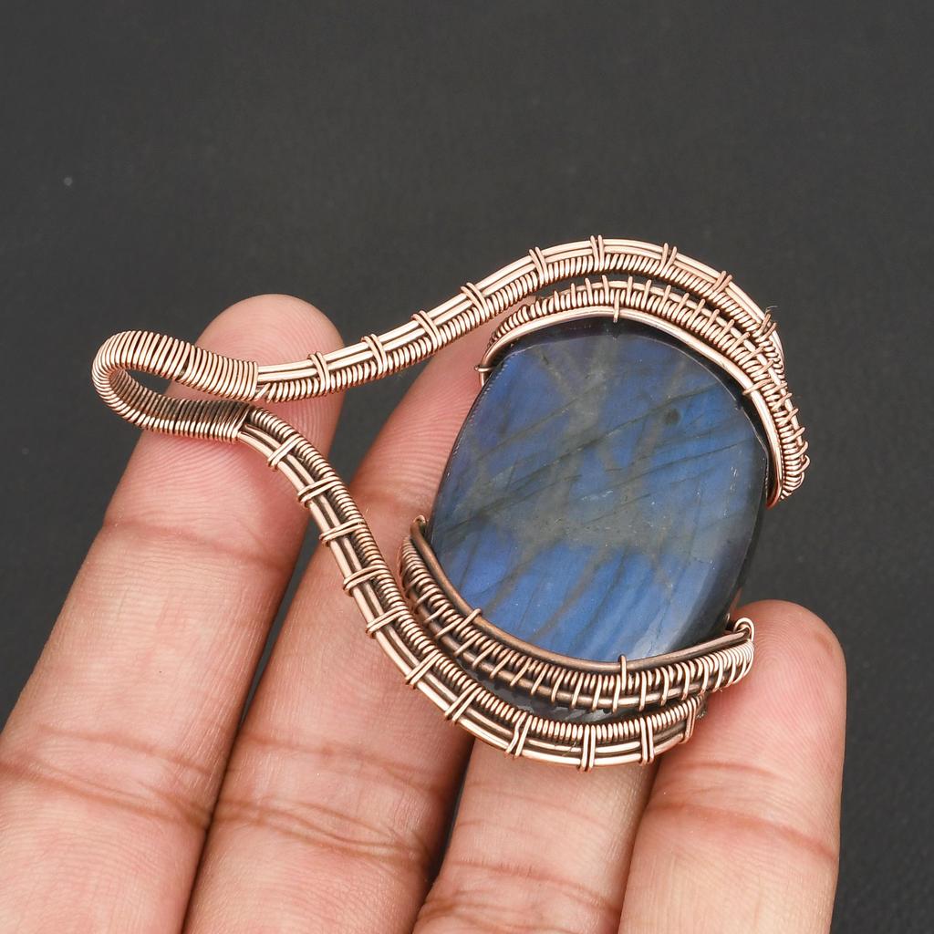Pendentif Labradorite Bleue Naturelle Fil de Cuivre Enroulé à la Main Collier Style Antique Bijoux pour Femmes
