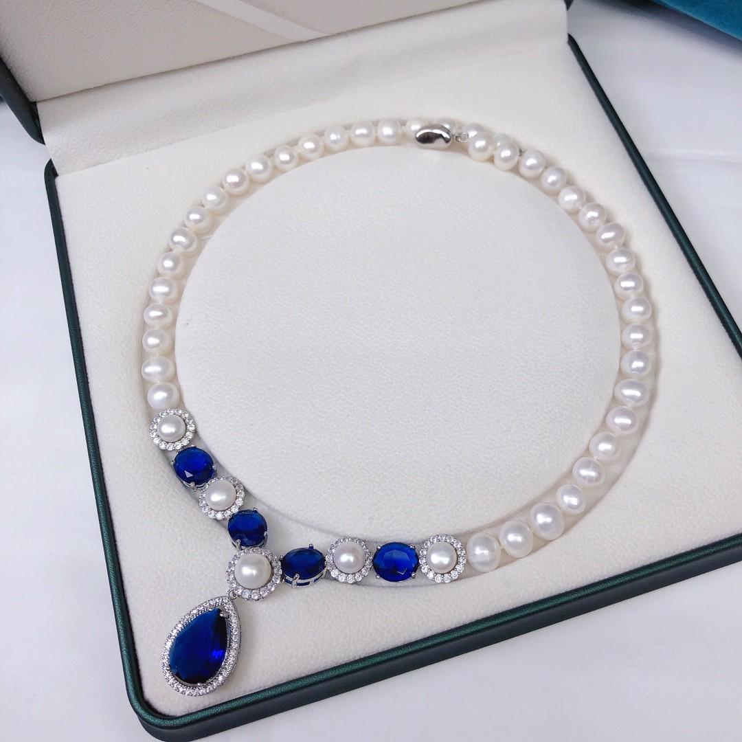 Elegant Zhuji Freshwater Pearl Necklace - Light Luxury Collarbone Chain for Parties and Daily Wear 8-9mm