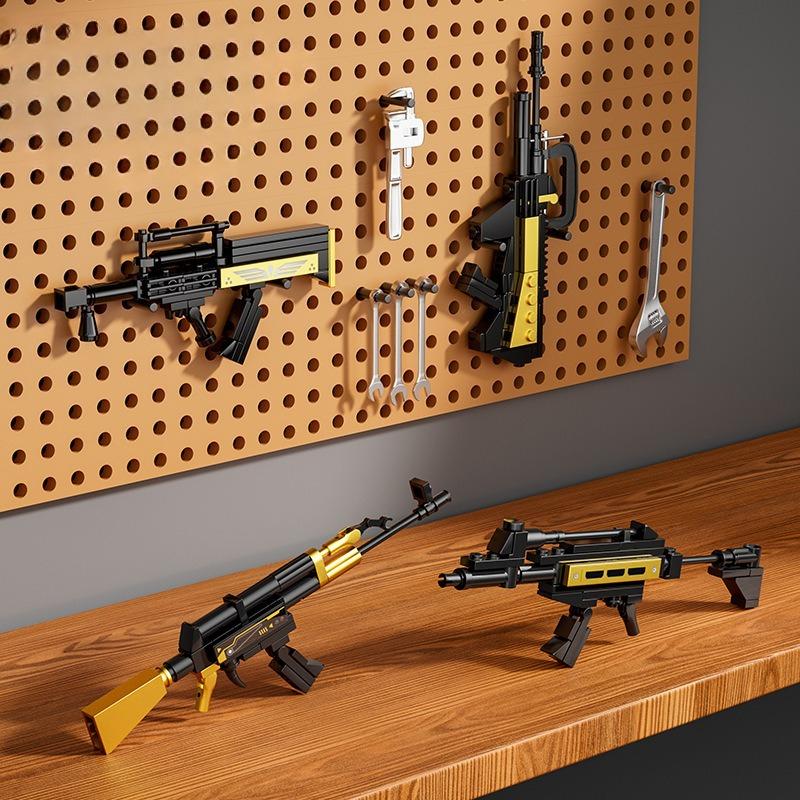 8-in-1 384pcs Military Series Desert Eagle Building Block Toy Set No Box