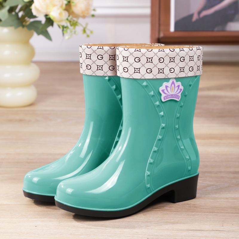 Rain Shoes Women's Medium Tube Non-slip Water Shoes Waterproof Fashion Rain Boots Wear Winter Warm Women's Water Boots Overshoes