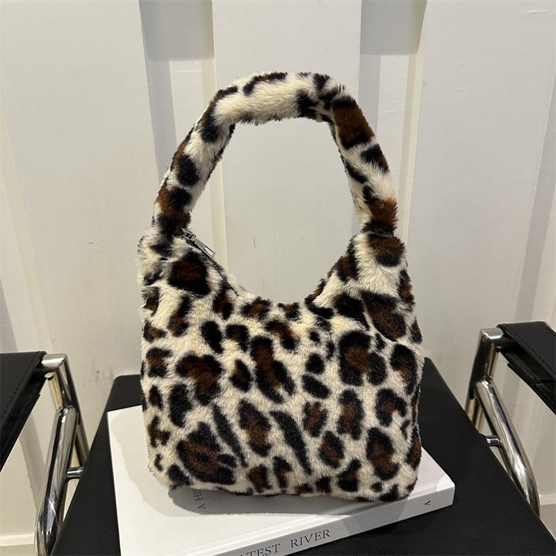 

Niche design casual simple texture small square bag spring trend fashion women niche shoulder bag single pack белый