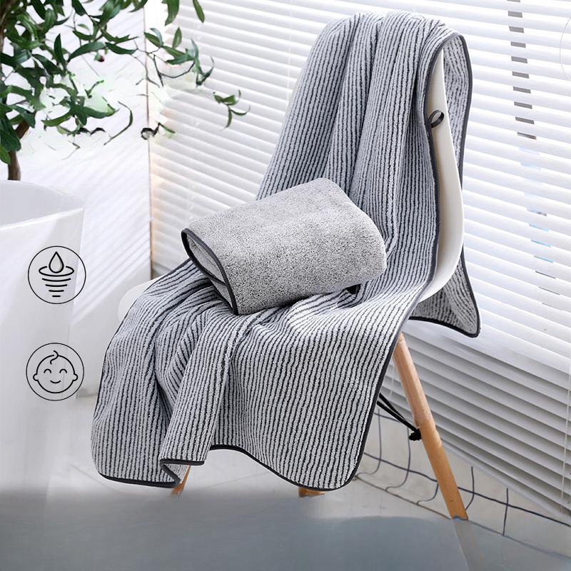 70 X 140cm Home Bath Towel Antibacterial Bamboo Charcoal Fiber Soft Large Bath Towel Absorbent Household Bath Towel for Gym Sports Shower Robe