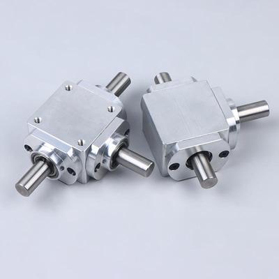 1:1 Cambio 8 mm 20T Commutatore Angolo Retto Ingranaggi Conici a Spirale Riduttore