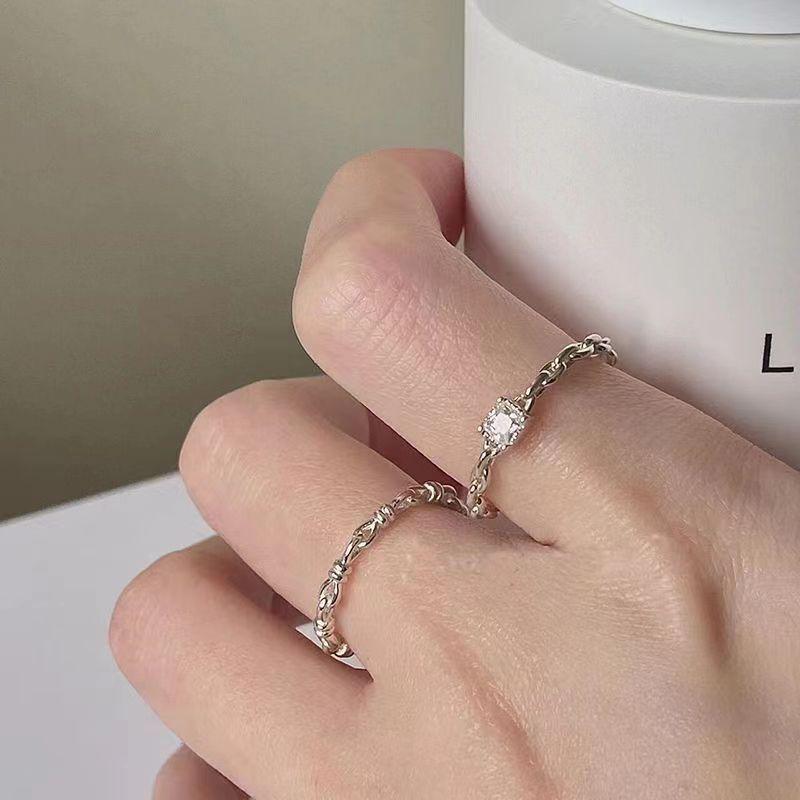 Stylish Adjustable Zirconia Ring: Korean-Inspired Design with Shiny Diamonds for a Simple, Elegant Look