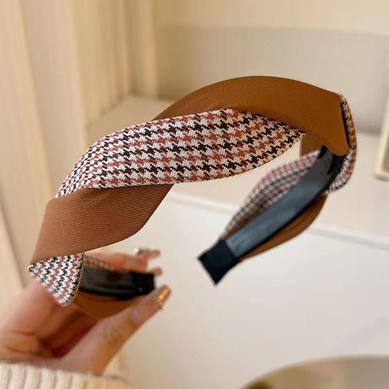 French Retro High Crown Wide-Brimmed Plush Headband for Face Washing and Outings