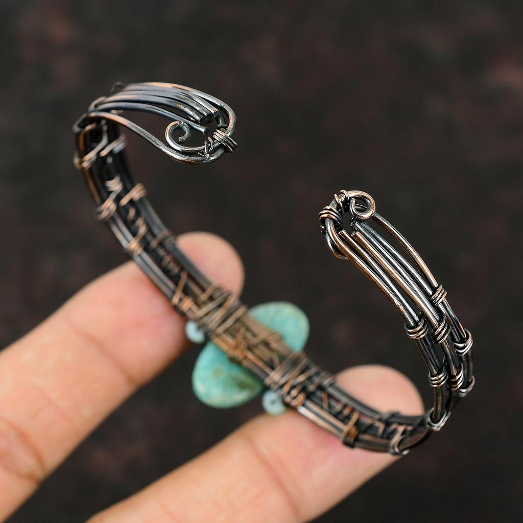 Bracelet en perles d'amazonite et de calcédoine bleue Bijoux enveloppés de fil de cuivre Bracelet manchette réglable Bracelet en pierres précieuses fait à la main Cadeaux de Noël