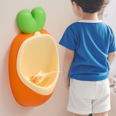 Orinatoio per Bambini Vasino Design Staccabile Forma di Carota Apprendimento Interattivo Allenamento per Bambini