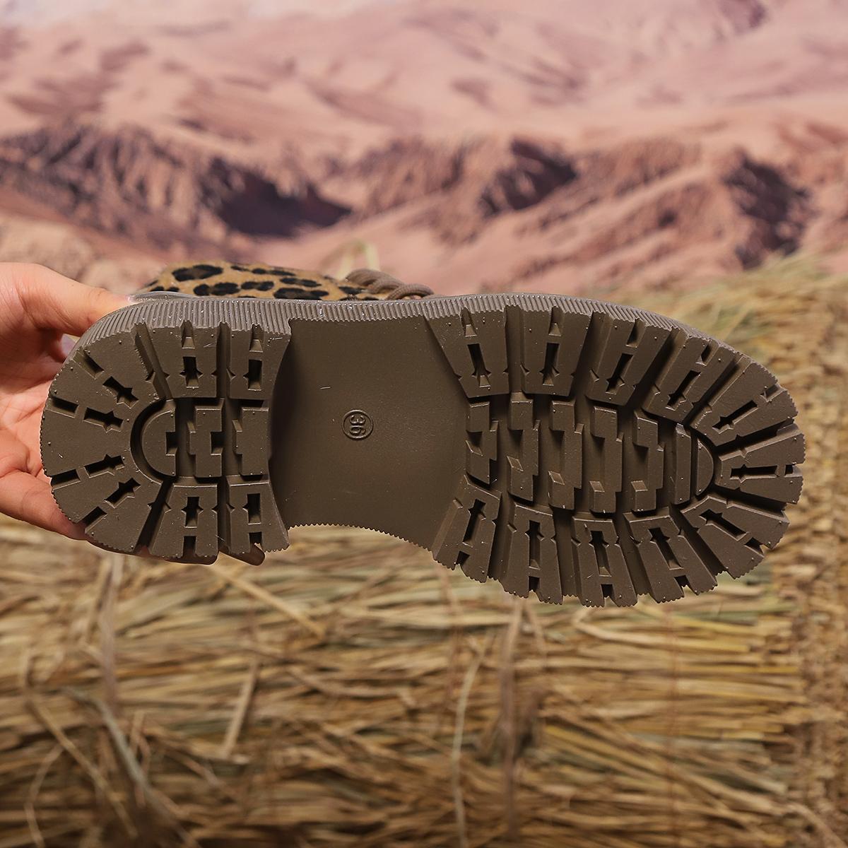 Модные женские ботинки на толстой подошве с леопардовым принтом — фото 6