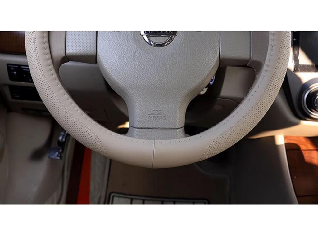 D0X Echte Lederlenkradabdeckung für Nissan Sylphy, Murano, Old Teana, Qashqai, Sunny, Livina, Tiida.