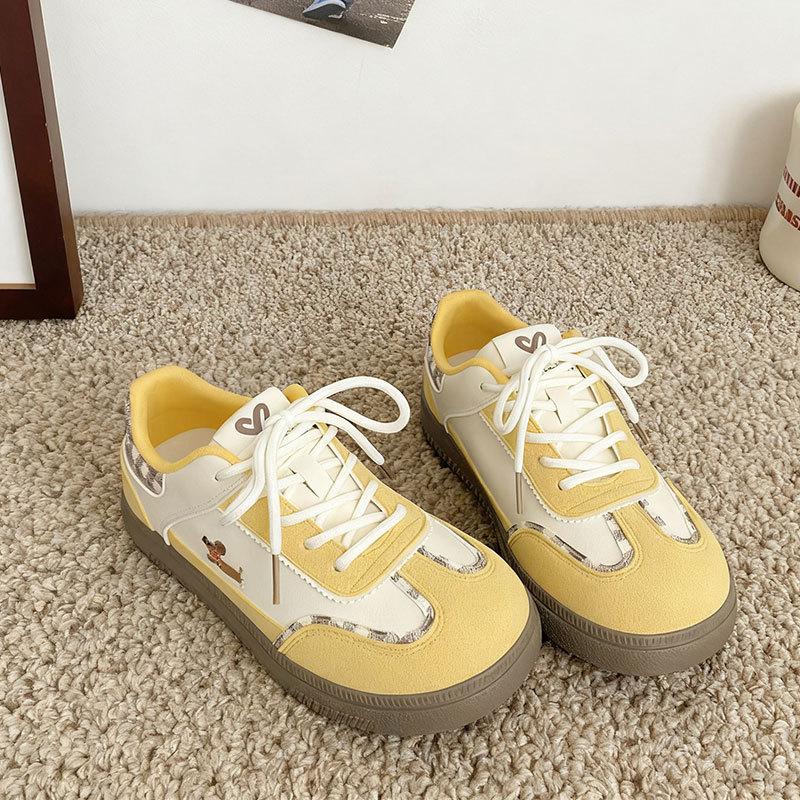 

Платформенные белые женские туфли 2025 новая ретро студенческая милая обувь для скейтборда ins трендовая универсальная нишевая повседневная обувь женская 40 жёлтый