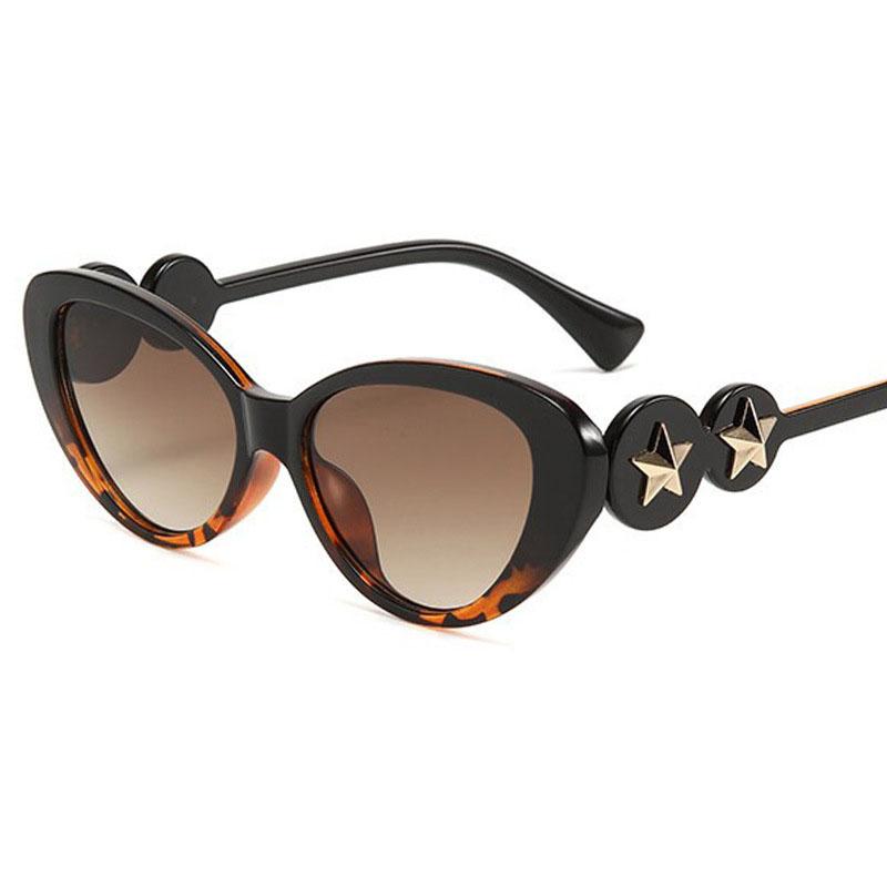 Sexy Ladies Luxury Brand Designer Cat Eye Sunglasses Women For Men Vintage Punk Sun Glasses Trending Big Frame Metal Star Shades