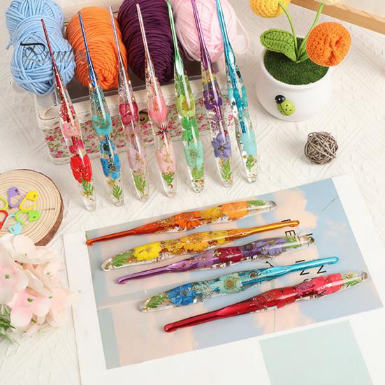 Comfortable Grip Crochet Hook Resin for Beginners, Crocheting Lovers, 2.0mm-8.0mm Ergonomic Durable with Long Floral Handle Blankets, Dolls,