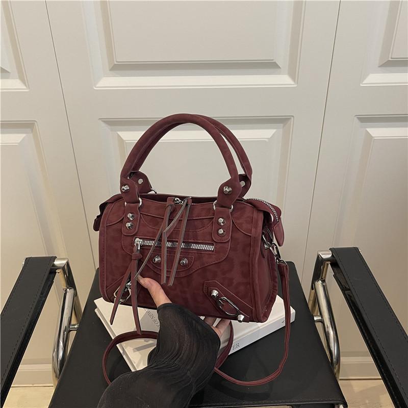 Winter new shoulder handbag casual retro fashion simple armpit bag daily commute casual women bag