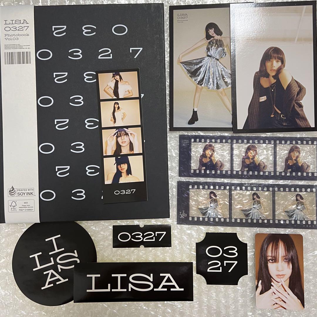 

[USED] BLACKPINK Lisa Photobook YG Select Bonus