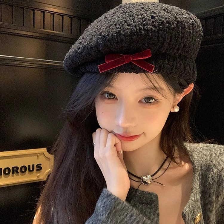 Hat for Women Japanese Niche Bow Plush Beret for Women In Autumn and Winter New Sweet White Painter Hat