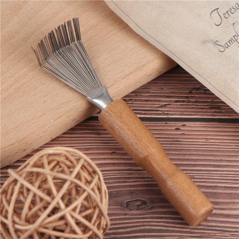 Wooden Handle Salon Rake Portable Hair Brush Cleaner Dirt Remover   Home