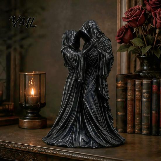 Dark Narrative Sculpture Gothic Faceless Lovers Figurine, Ghost Couple Sculpture, Mysterious Aesthetic Desk Ornament Desktop for Shelf Mantel