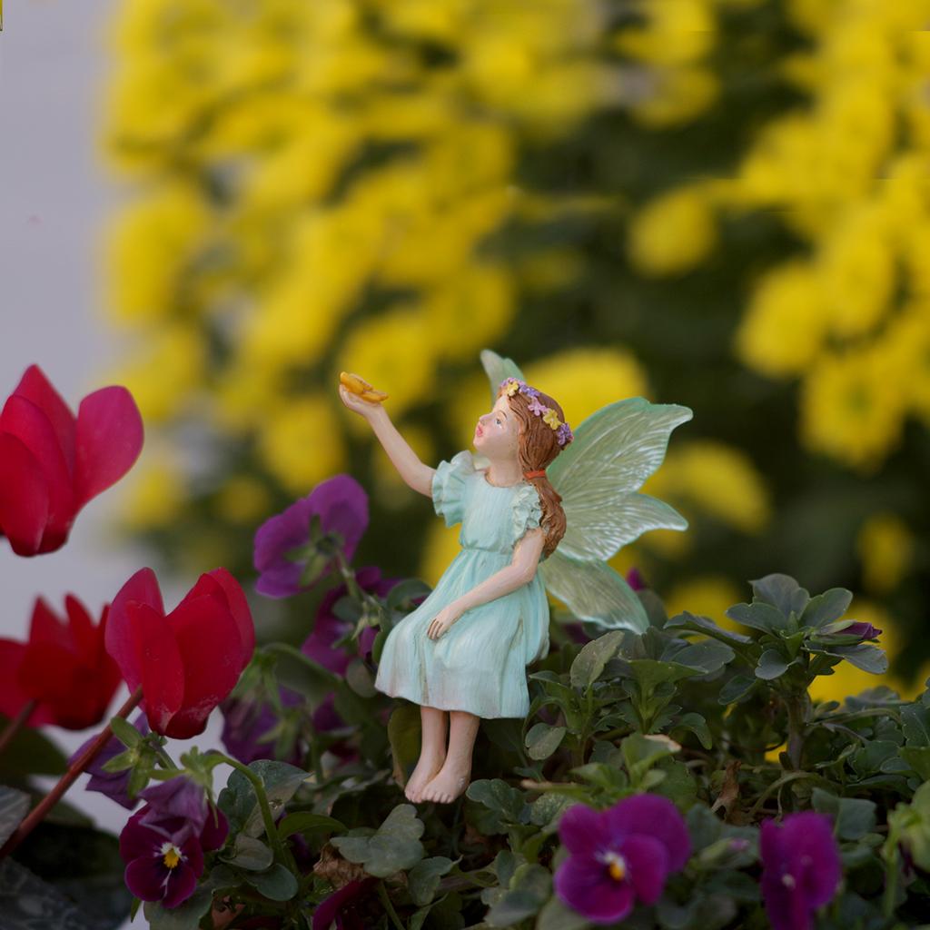 1pc Mini Fairy that attracts butterflies Garden Figurines, Resin Angel Statue Garden Figurines Fairy Statue, Garden Decoration,M