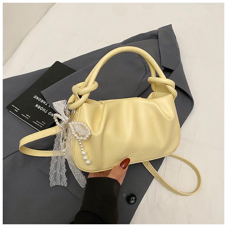 High-end Niche Bag Women's 2025 New Summer Versatile Messenger Bag Fashionable Portable Pleated Bucket Bag