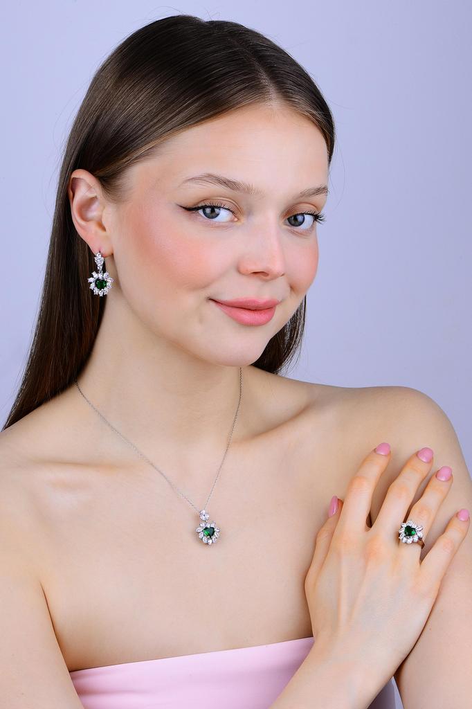 Schmuckset aus Silber mit Smaragdstein, Ohrringe mit Herz-Curl-Smaragdstein, Halskette und Ring mit CZ, Schmuckset für den Alltag, Geschenkidee für Sie