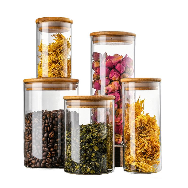 Transparent Sealed Glass Jar for Grains, Cereals, Dried Fruits, Tangerine Peel, and Tea.