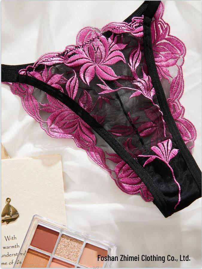 Výšivka Květinový Průhledný Set Spodního Prádla a Pyžama - Styl 20051