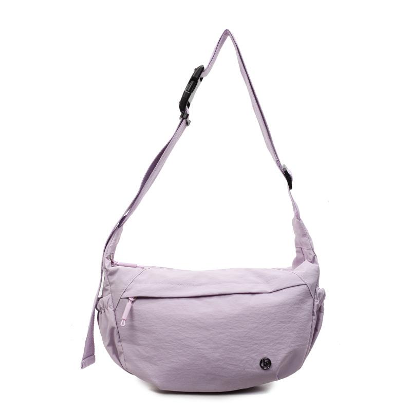 New underarm shoulder messenger bag women's leisure travel small backpack large capacity lightweight women's bag simple