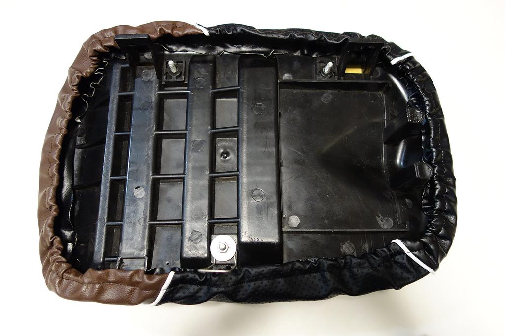 Prodotto nazionale in materiale sintetico spesso Honda Zoomer (ZOOMER) Coprisedile personalizzato AF58 appositamente progettato Facile da installare Tipo di chiusura in gomma
