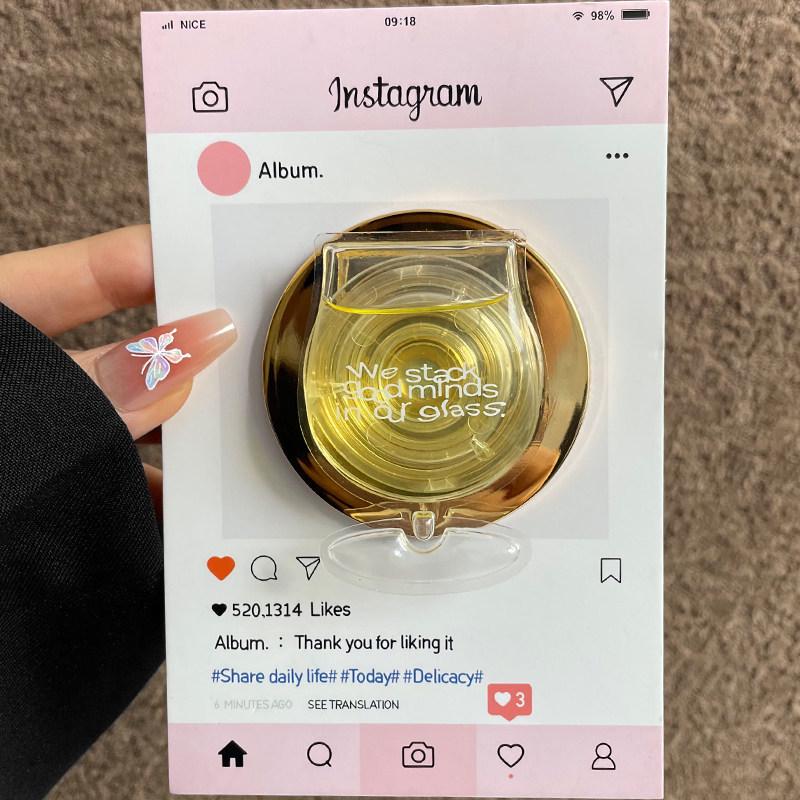 

Creative Flowing Sand Wine Glass - Compatible with Magsafe Magnetic Phone Holder, Retractable, Foldable, Trendy Design for Women.
