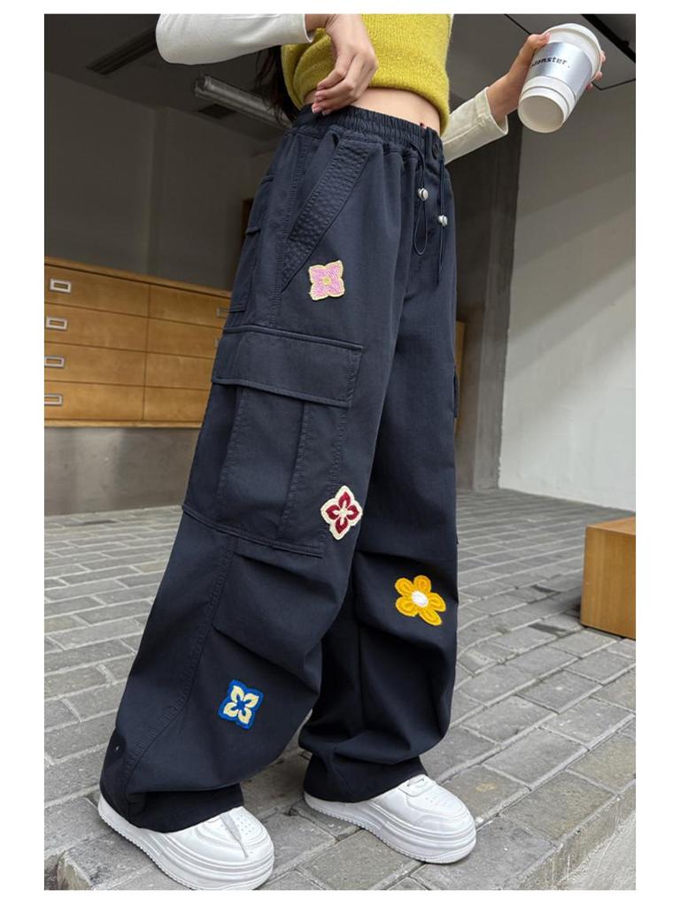 Girls' Autumn Casual Wide-Leg Cargo Pants with Korean Street Style and Trendy Embroidered Design