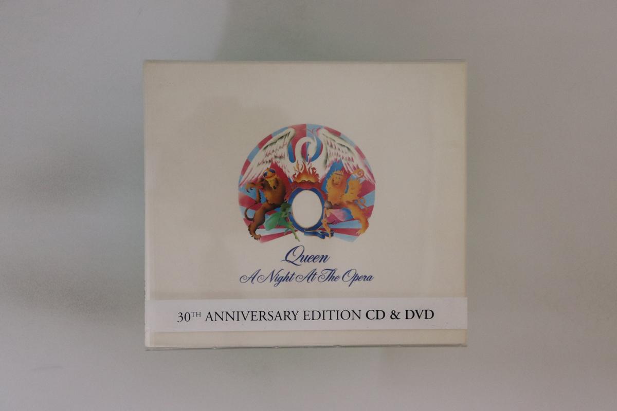 

CD QUEEN - Ночь в опере (30th Annivers TOCP67844 PARLOPHONE 2005 Япония Рок Б/У