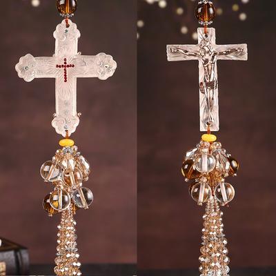 Elegant Car Interior Decoration: Crystal Cross Pendant with Exquisite Design and Fine Details