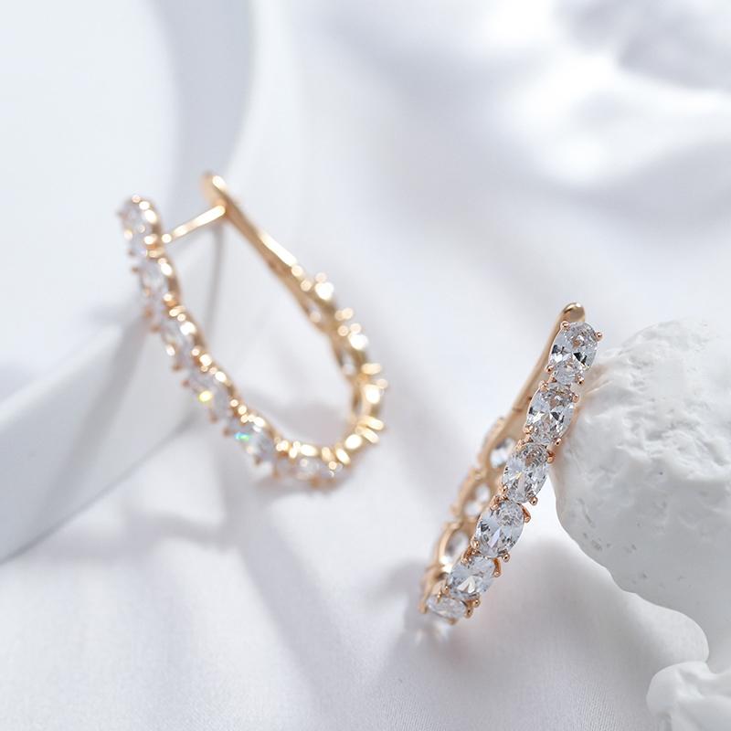 Neue Trendige Rosegoldfarbene Creolen für Damen Vintage Hochzeits Schmuck Luxus Natürlicher Zirkon Große Englische Ohrringe