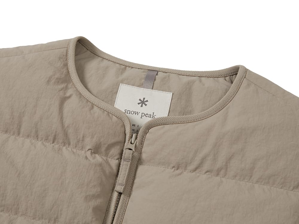 Snow Peak Land Lightweight Down Vest Tan Size Women's GS-S25WWGDV61 (Women's Vest, Grey, M)