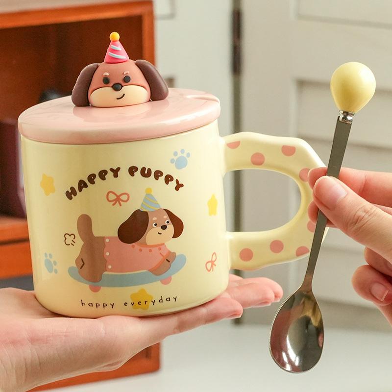 Kreative Keramiktasse mit Deckel und Löffel für Welpen für Zuhause Büro Paar Wasserbecher Hochwertiges Souvenir Geschenk Tasse 400ML beige