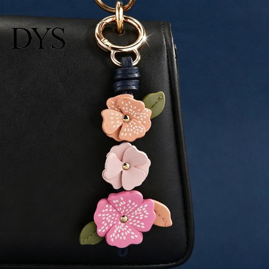 Faux Leather Flower Keyring Keychain Pendant Imitation Camellia Design Key Chain Handbag with Lobster Clasp Bag Charm Backpack Accessory Daily Use